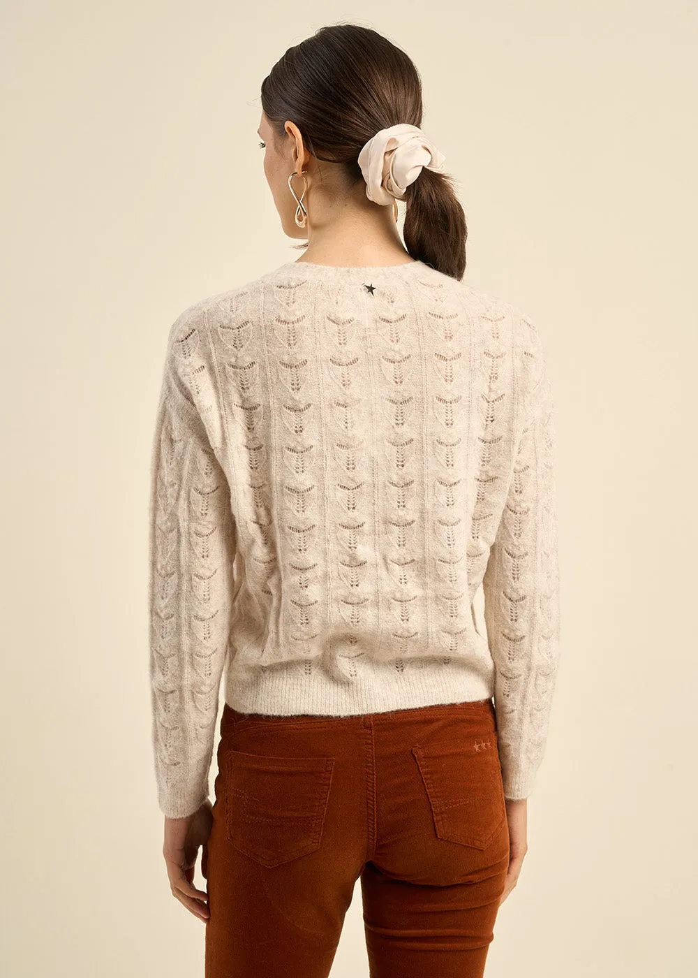 Cardigan à maille ajourée