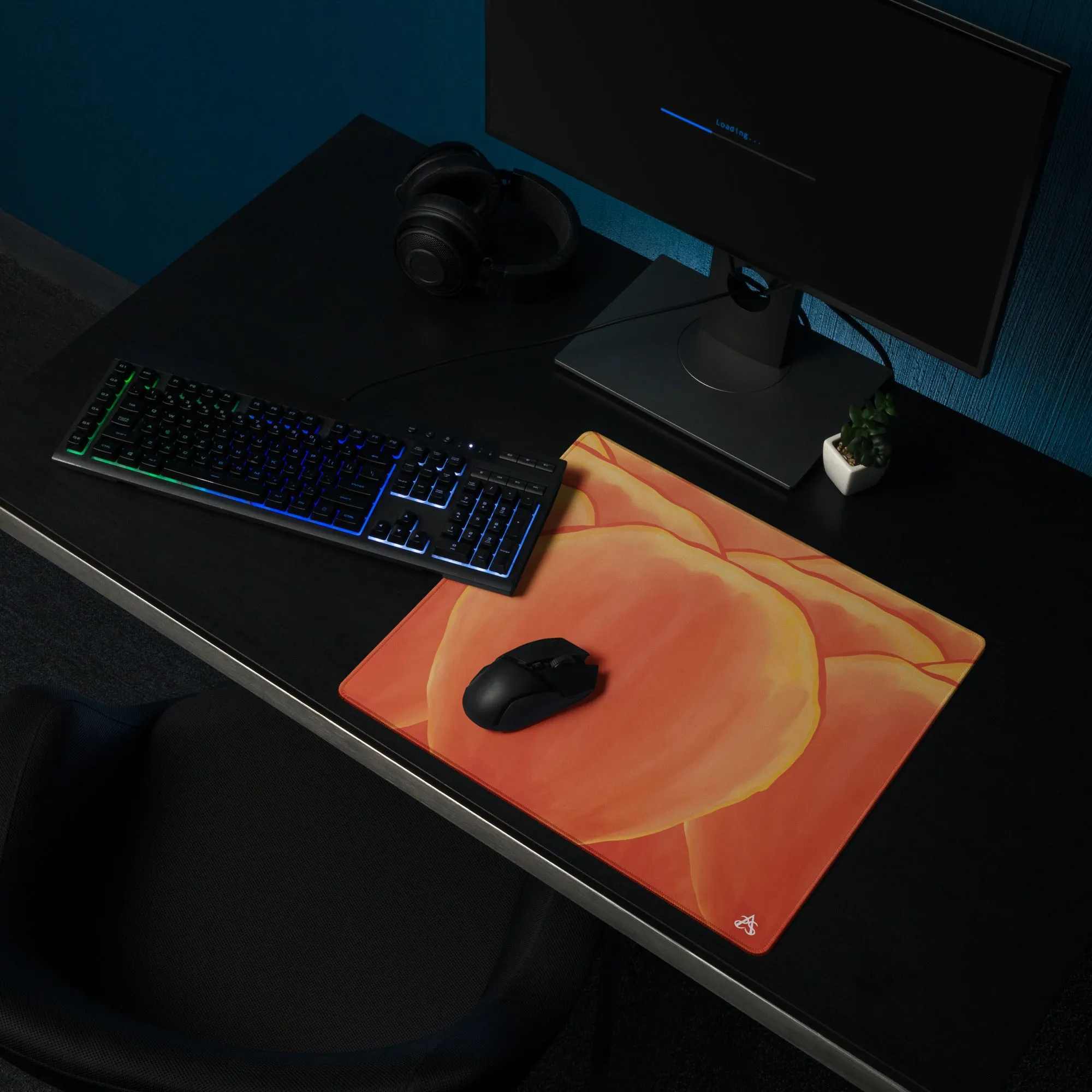 Giant Tulip Desk Mat