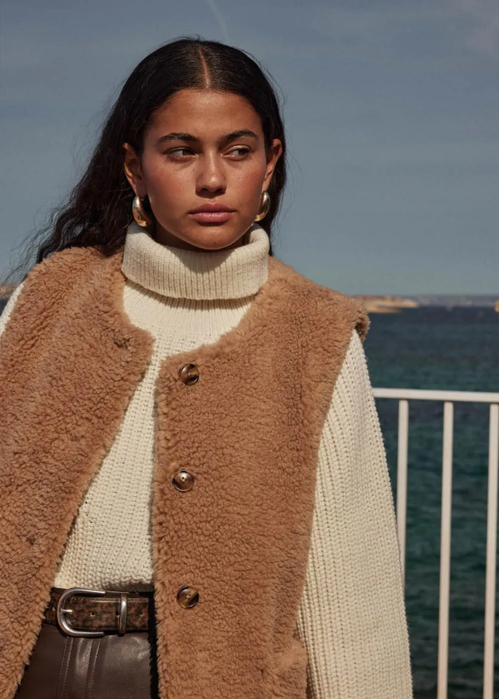 Gilet sans manches en fausse fourrure