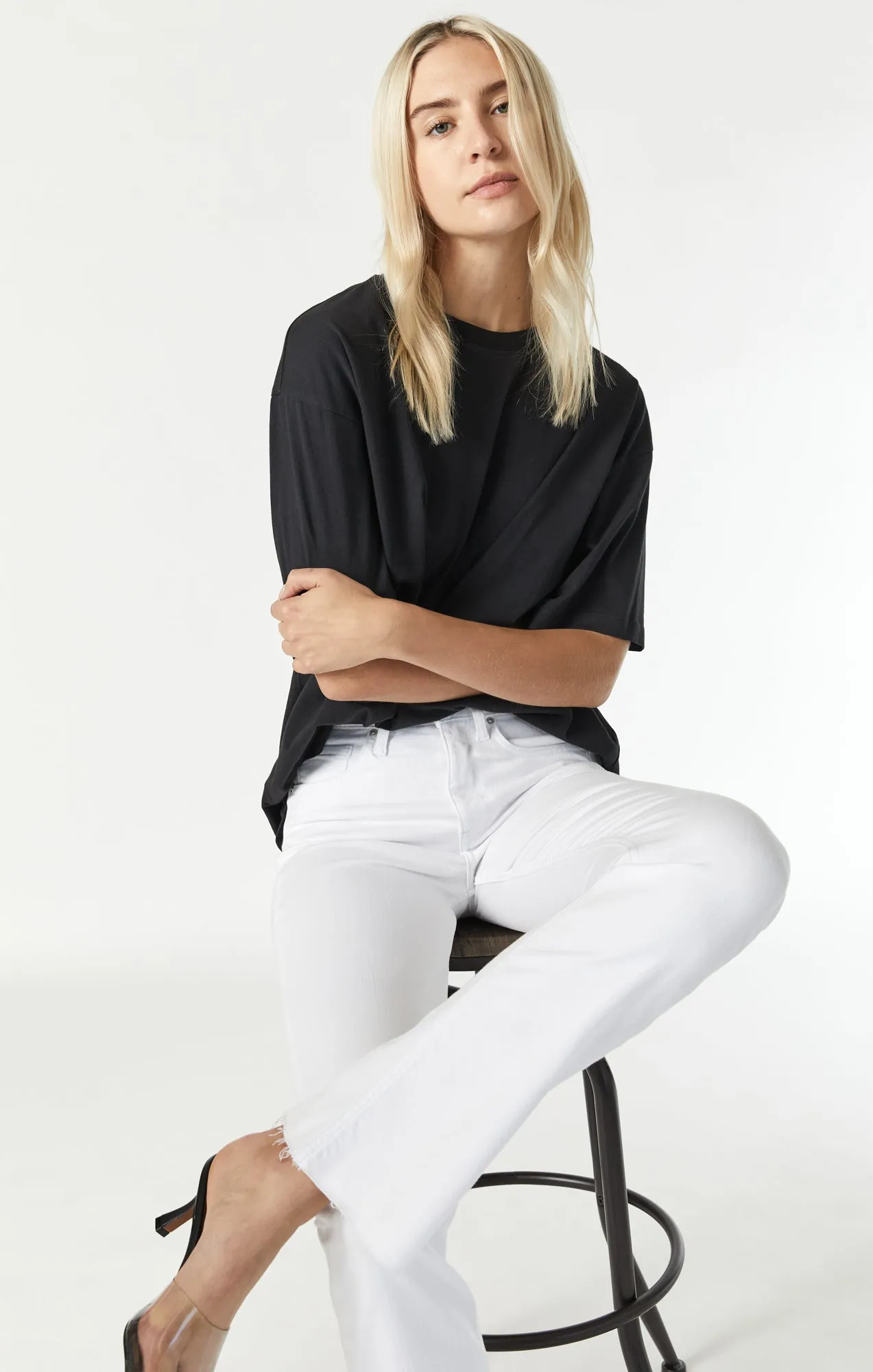 MARIA FLARE IN WHITE LA BLUE