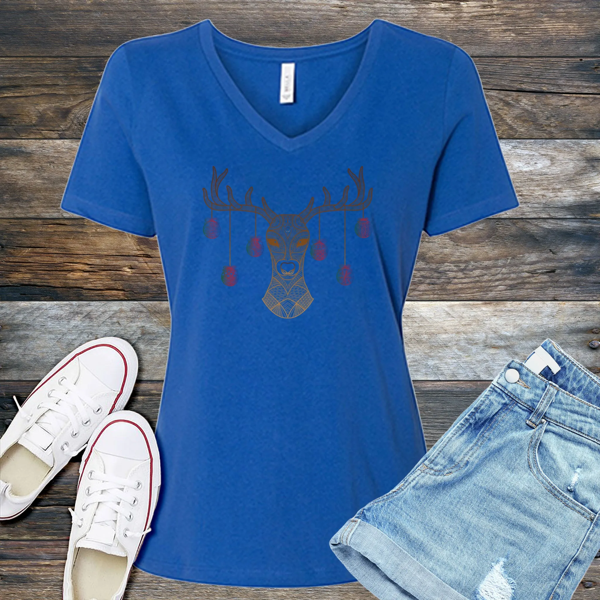 Ornament Reindeer V-Neck