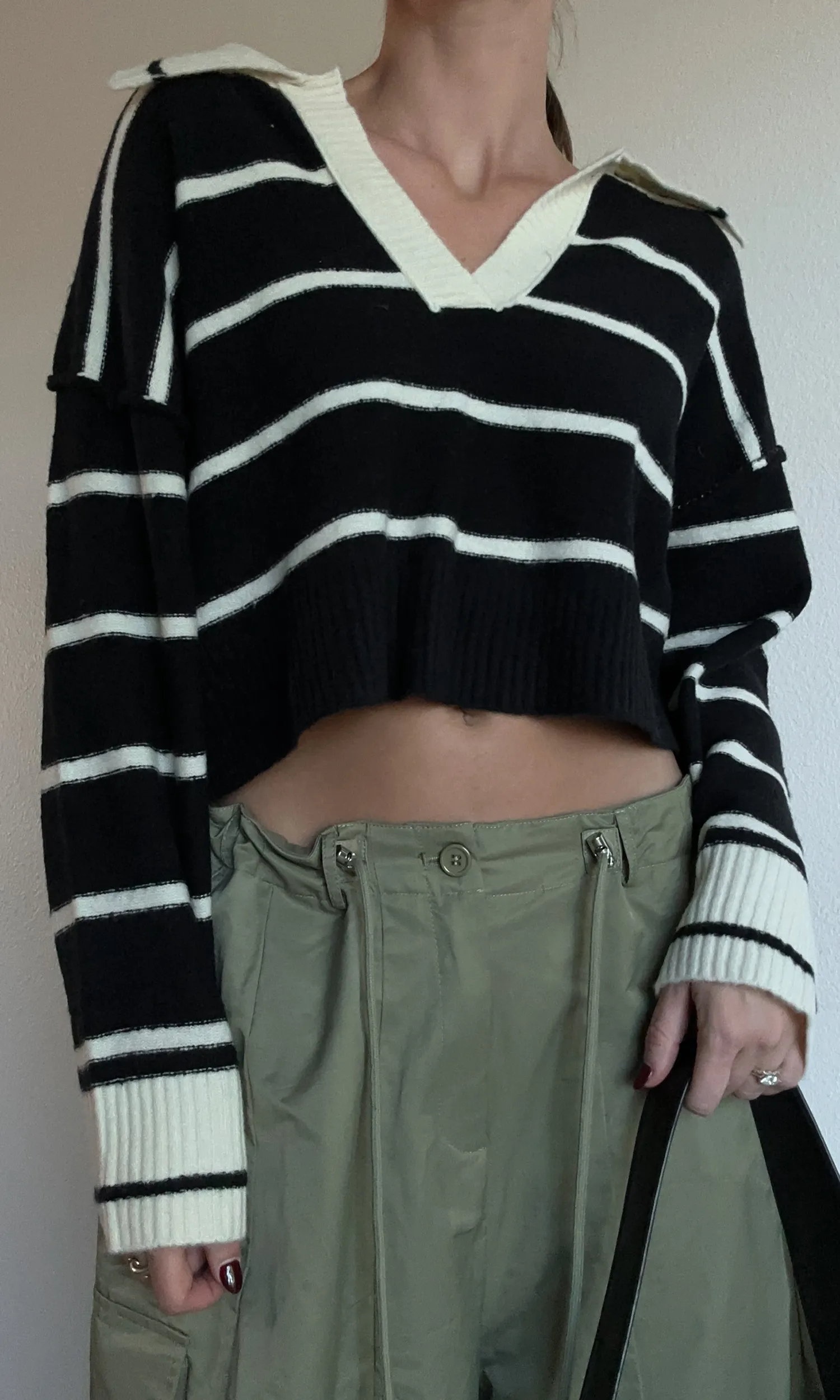 Show Them Off Crop Sweater - FINAL SALE
