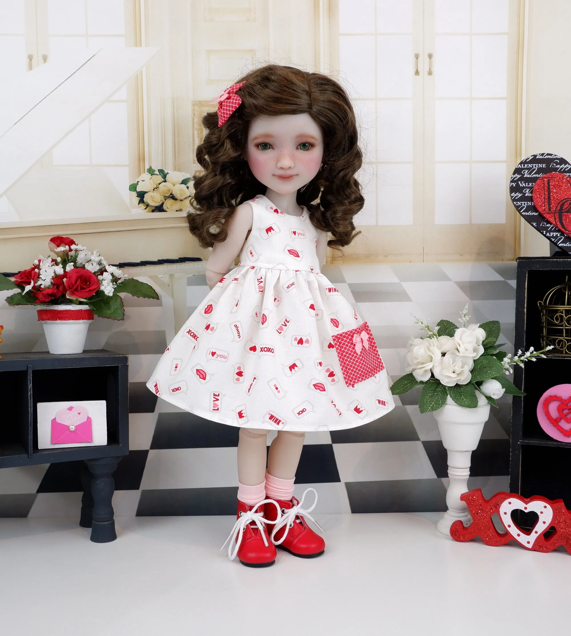 Text Me - dress with sweater & boots for Ruby Red Fashion Friends doll