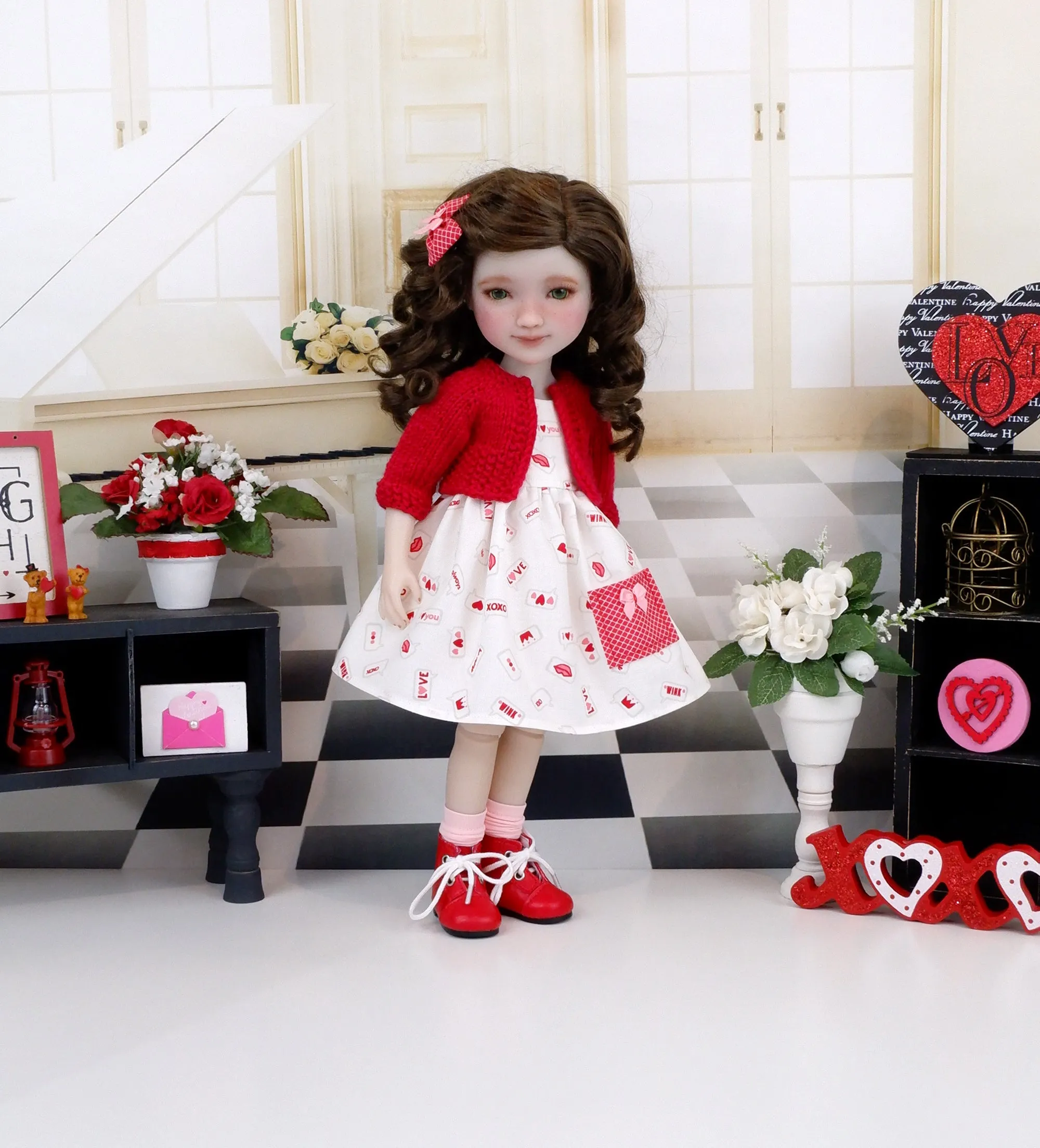 Text Me - dress with sweater & boots for Ruby Red Fashion Friends doll